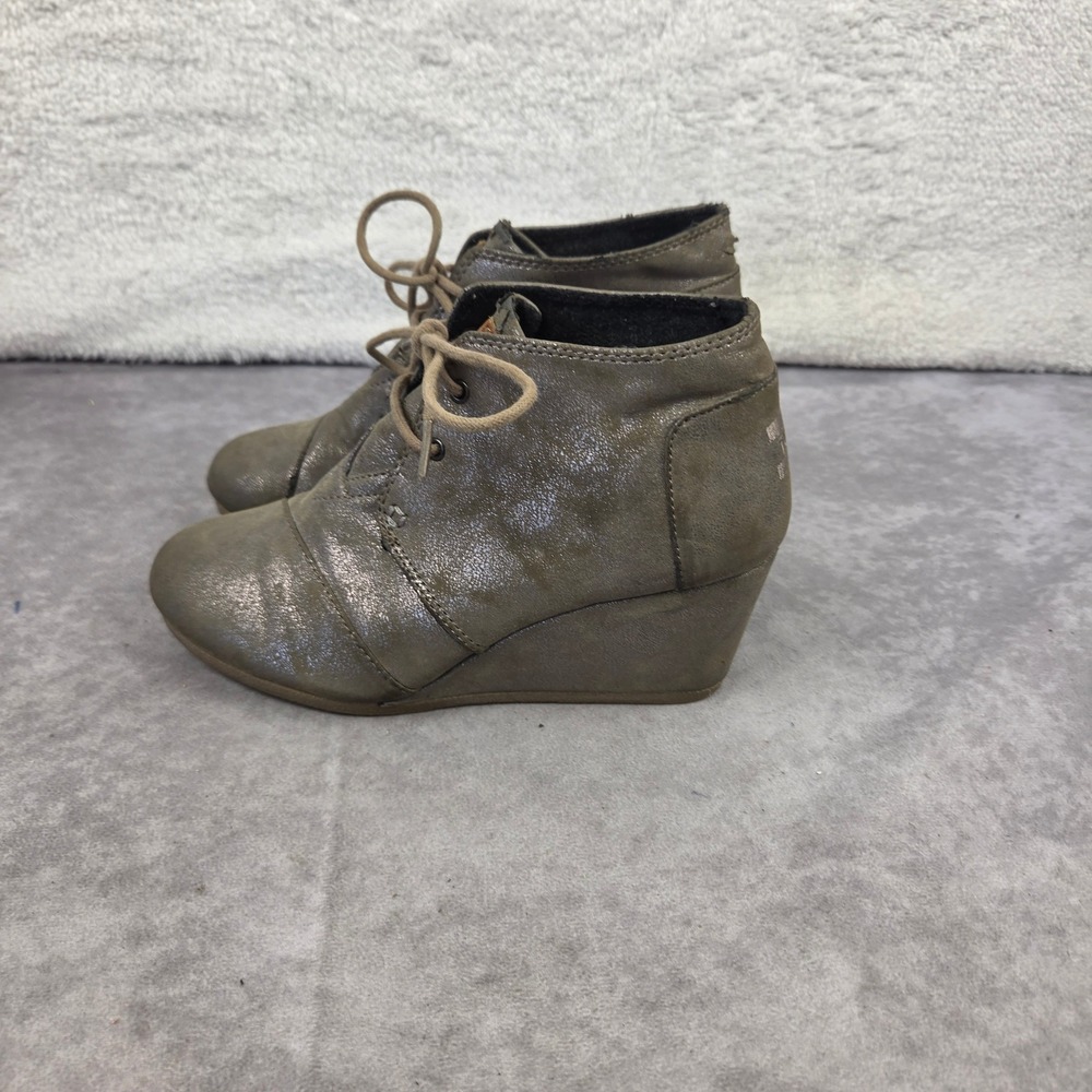TOMS Desert Wedge Ankle Boots Taupe Olive Lace Up Booties Womens Size 8.5